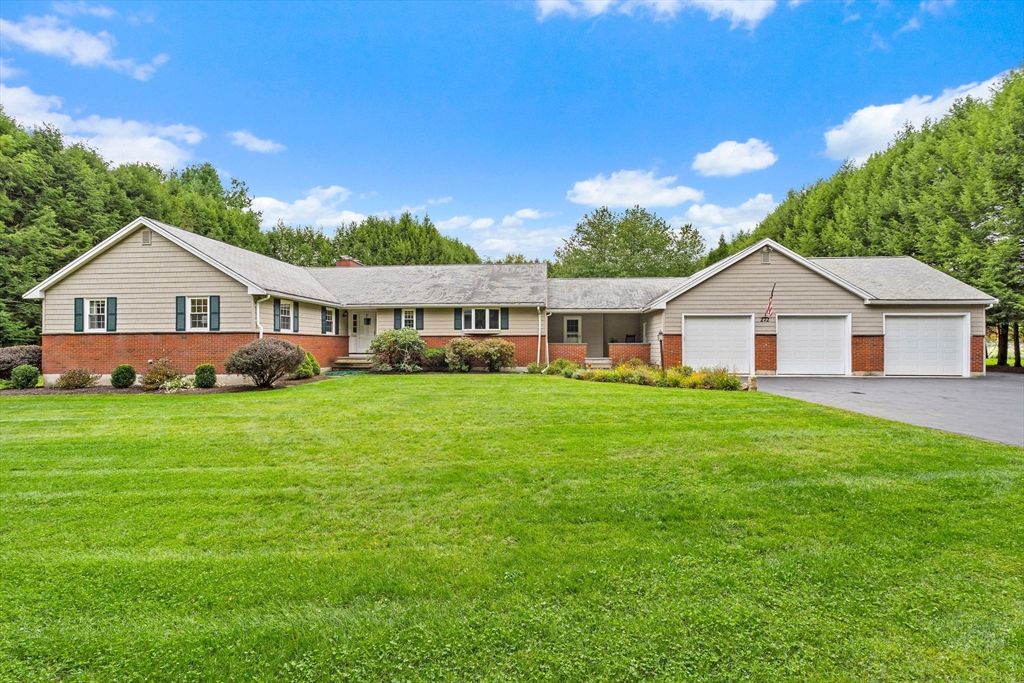 房源照片:272 Mill St, Holliston
