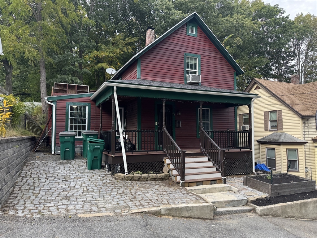 תמונה של הנכס: 64 Mayland St, Fitchburg