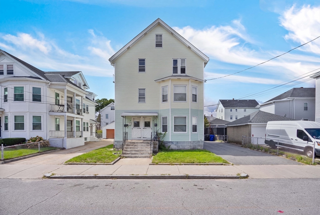 תמונה של הנכס: 73 Arch Street, Pawtucket