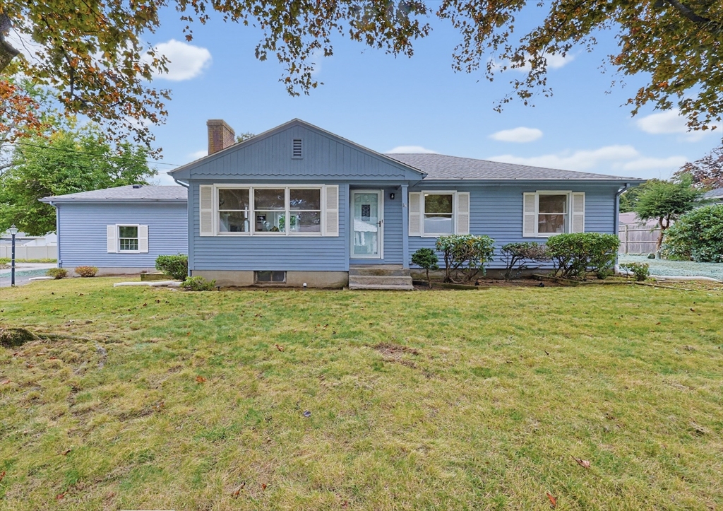 房源照片：16 Westmont Cir, Shrewsbury