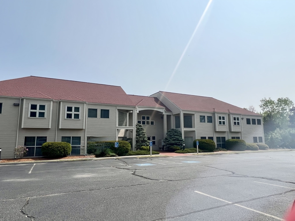 房源照片：10 River Rd #102-E, Uxbridge