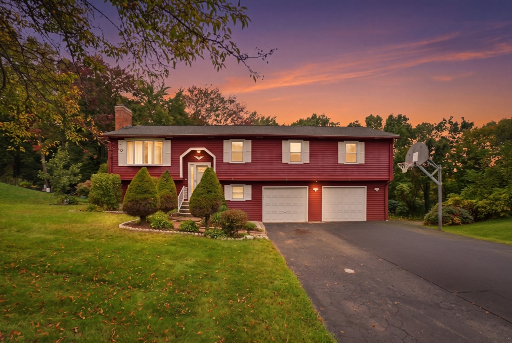 房源照片:131 Beacon Hill Rd, West Springfield