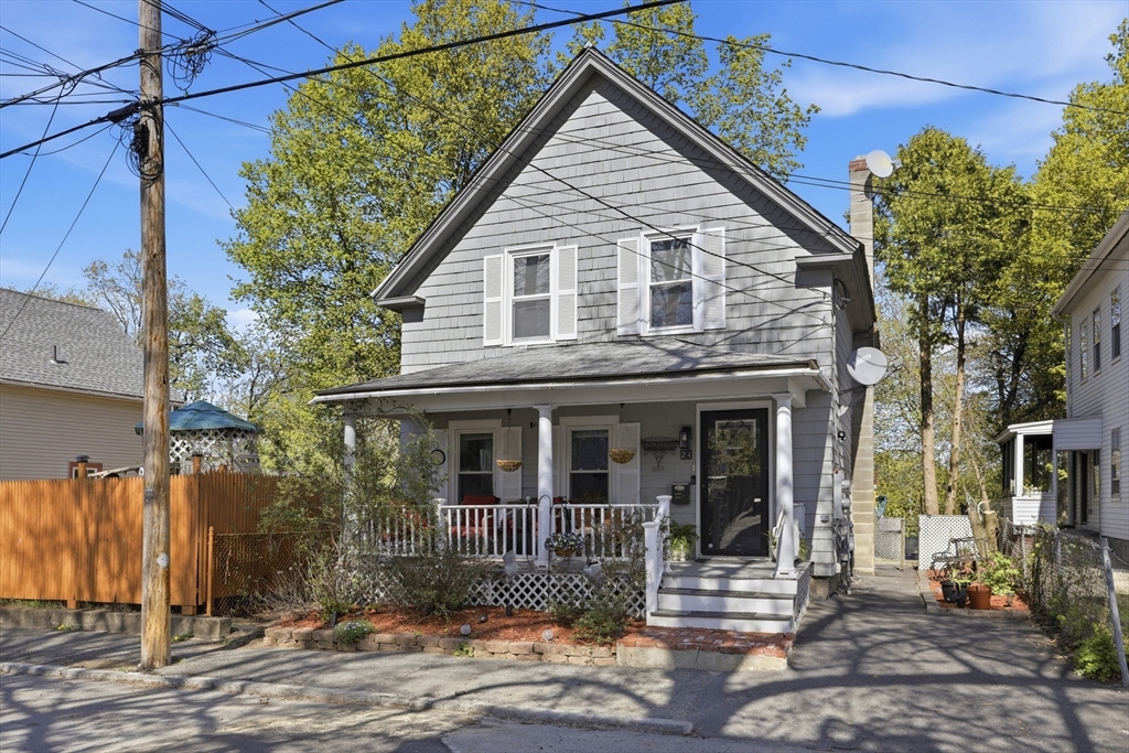 תמונה של הנכס: 24 Lawrence St, Fitchburg