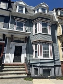 תמונה של הנכס: 570 E Broadway, Boston