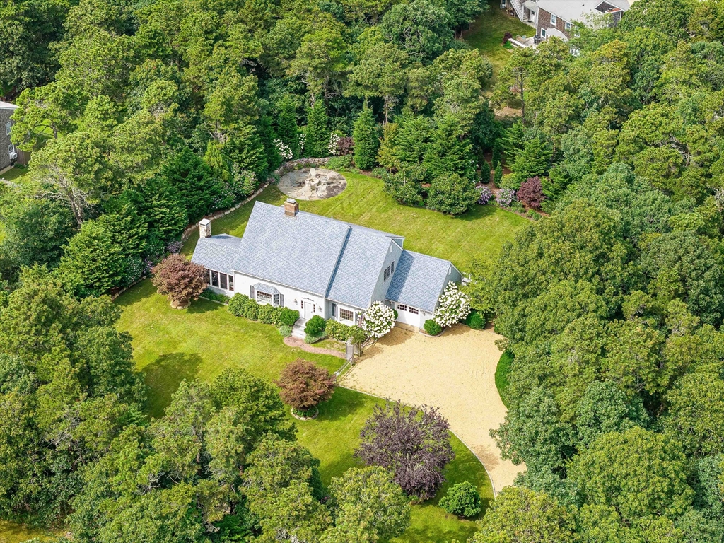 תמונה של הנכס: 16 Old Dunhams Corner Way, Edgartown