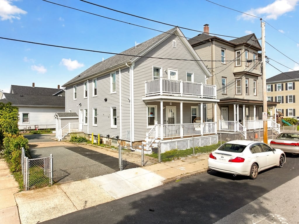 תמונה של הנכס: 16 Murray St, Fall River