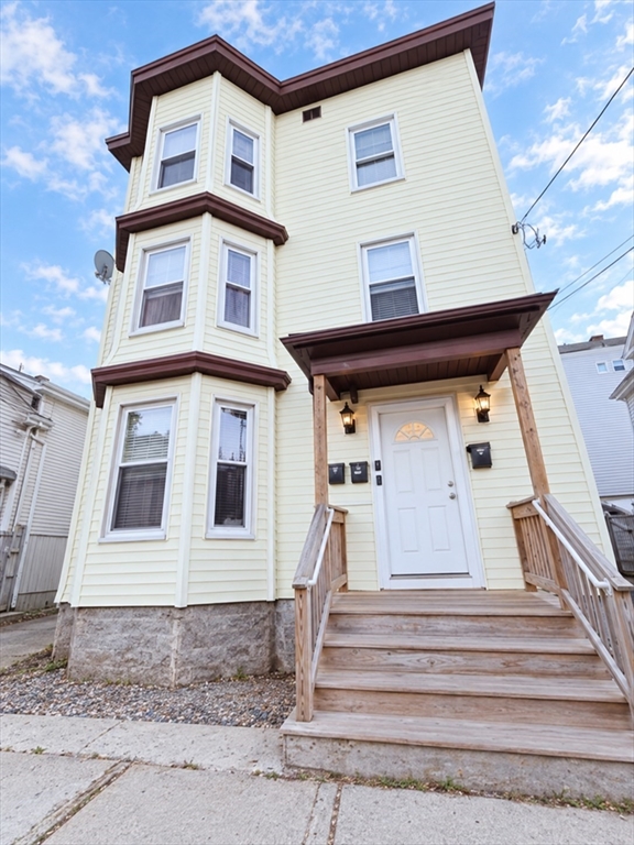 תמונה של הנכס: 46 Grove St #3, Lynn
