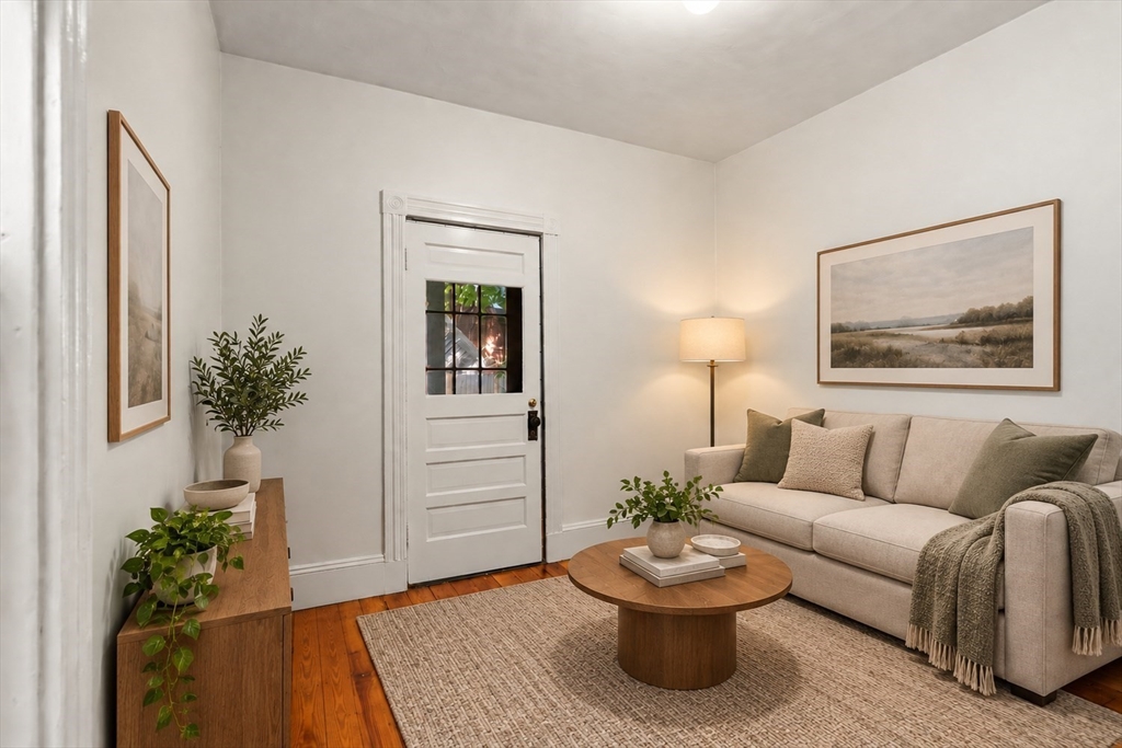 תמונה של הנכס: 11 Howard St #1, Cambridge