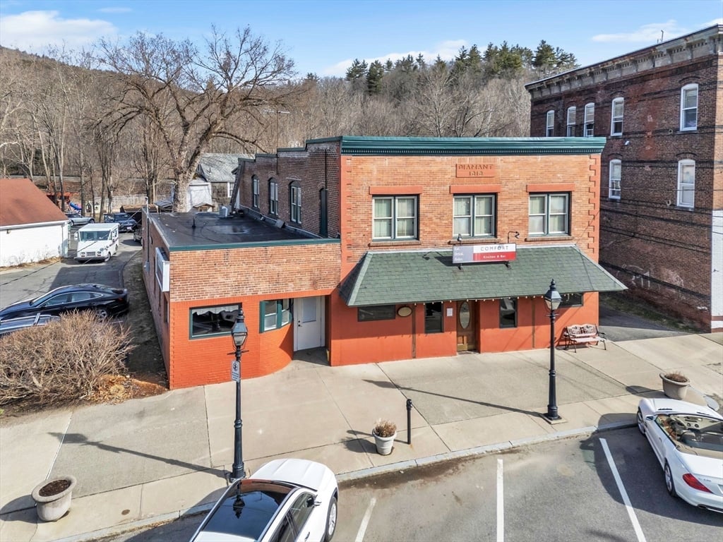 תמונה של הנכס: 2-4 Main St, Huntington