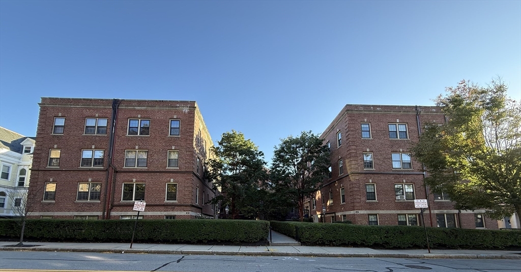 房源照片：58 Elm Street #6, Worcester