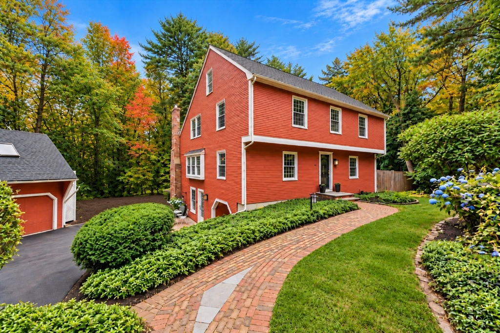 תמונה של הנכס: 8 Partridge Hill Rd, Southborough