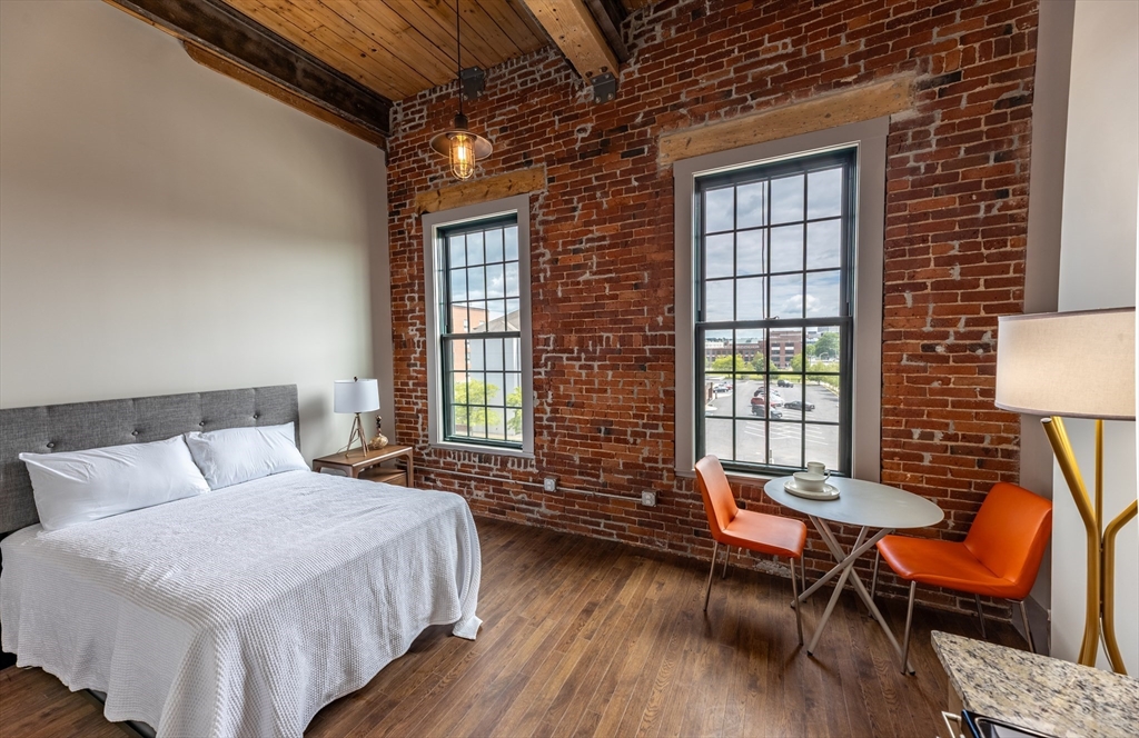 房源照片：90 Grove St #406, Worcester