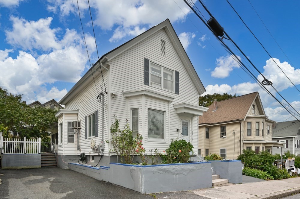 房源照片：55 Arlington St, Lowell