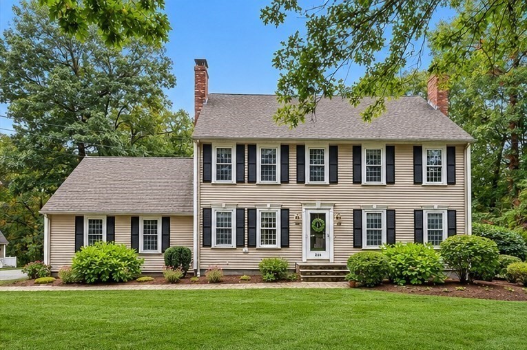תמונה של הנכס: 220 Abbott St, North Andover