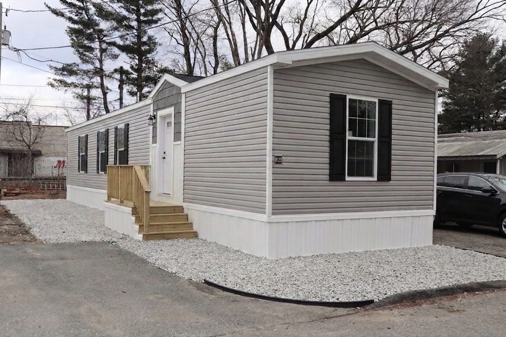 房源照片：1346 Newport Ave #B22, Attleboro