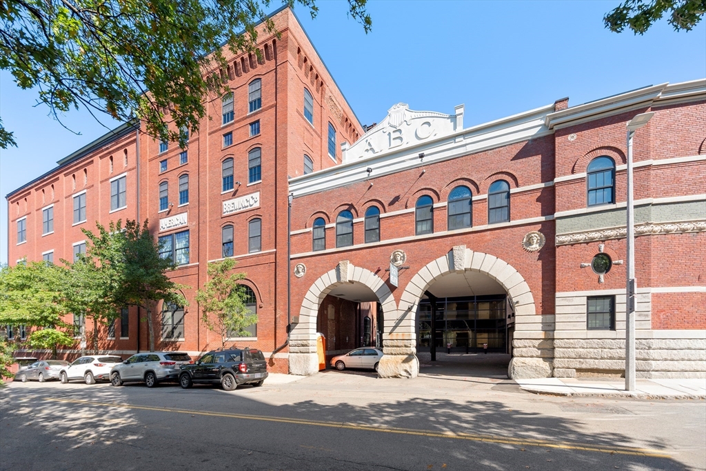 房源照片：251 Heath St #217, Boston