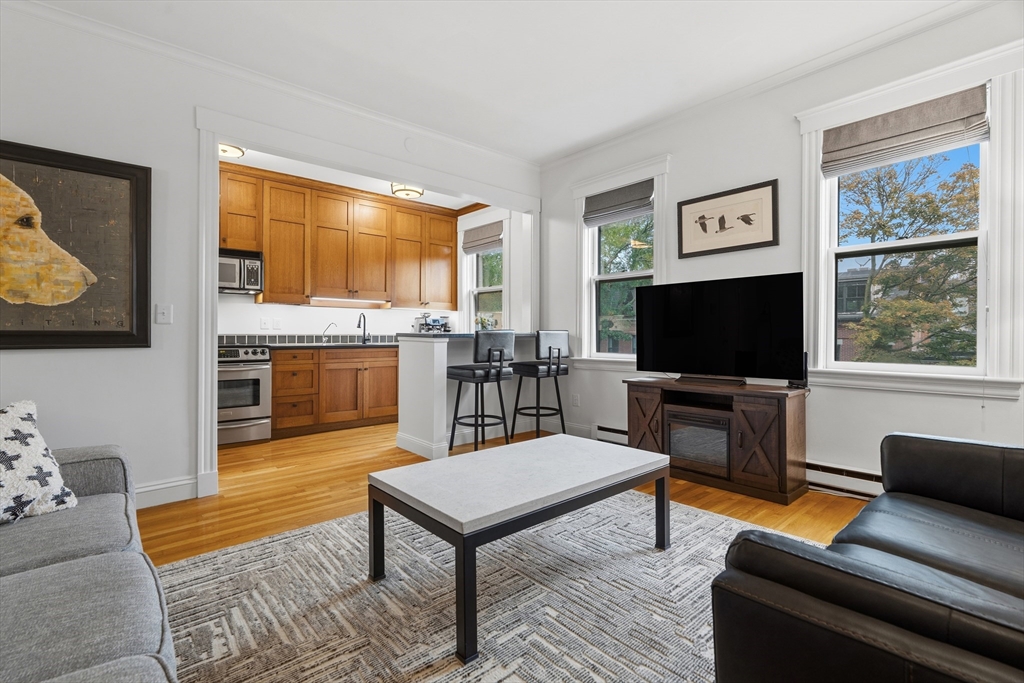 房源照片：202 W Springfield St #5, Boston