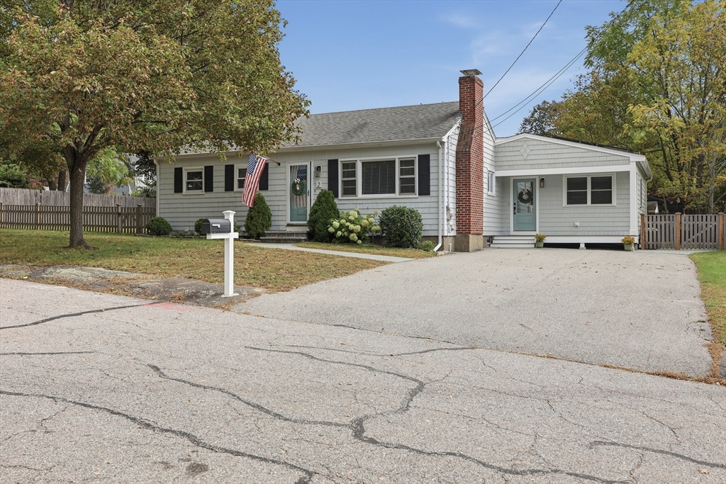 תמונה של הנכס: 2 Azalea Rd, Newburyport