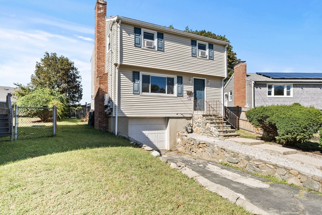 תמונה של הנכס: 18 Thompson Ln, Lynn