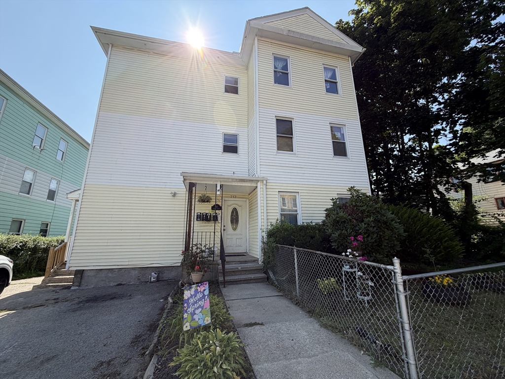 תמונה של הנכס: 212 Vernon St, Worcester