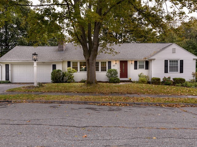 房源照片：35 Vista Dr, Shrewsbury