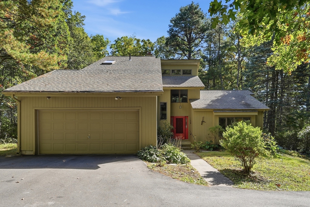 תמונה של הנכס: 127 Pleasant St, Southampton