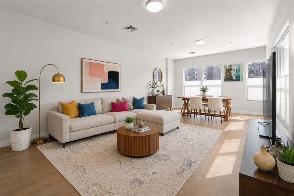房源照片：999 Hancock Street #209, Quincy