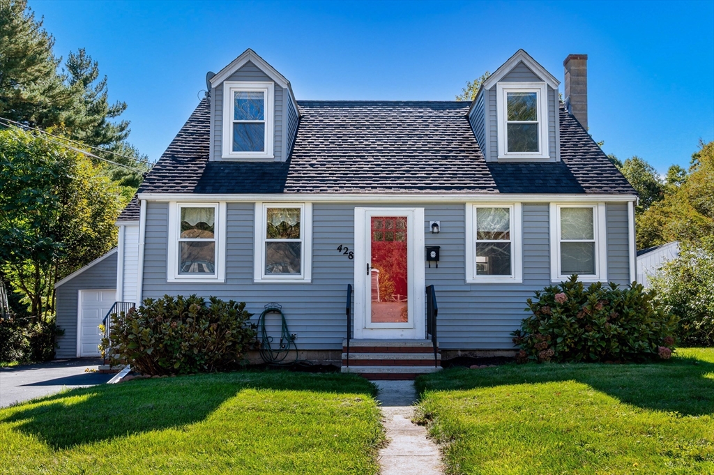 תמונה של הנכס: 428 W Union St, East Bridgewater