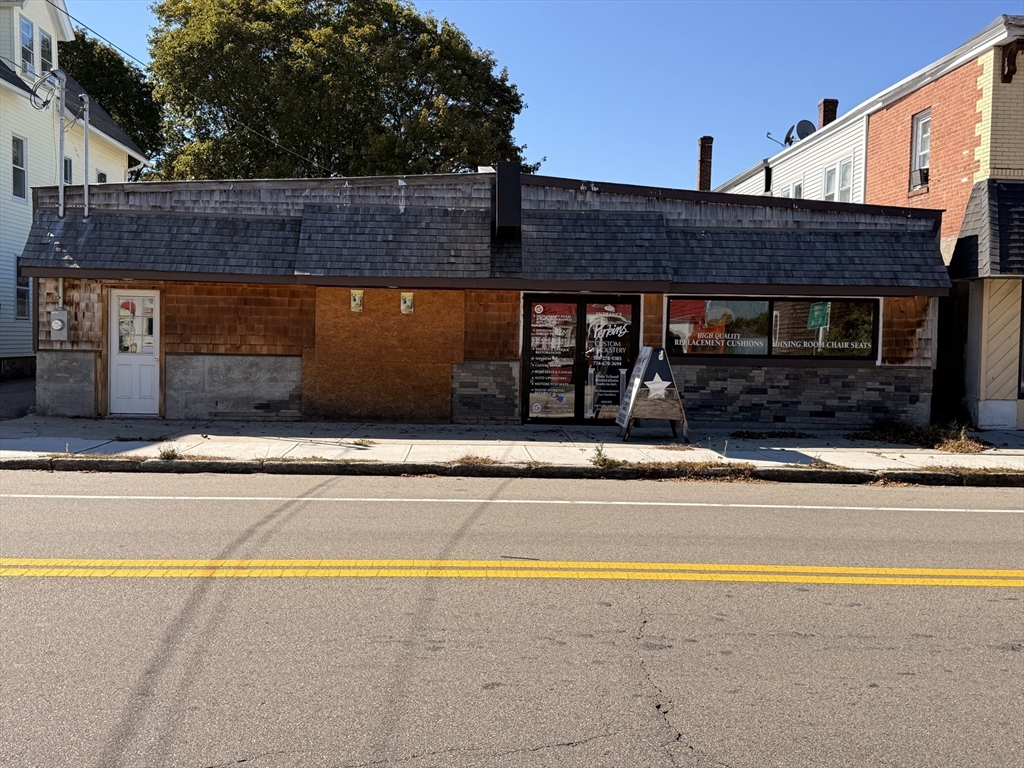 房源照片：312 North Main Street, Uxbridge