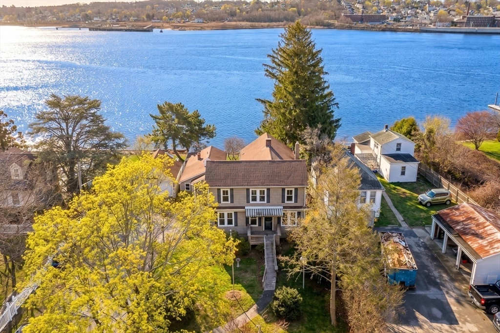 房源照片：1292 Riverside Ave, Somerset