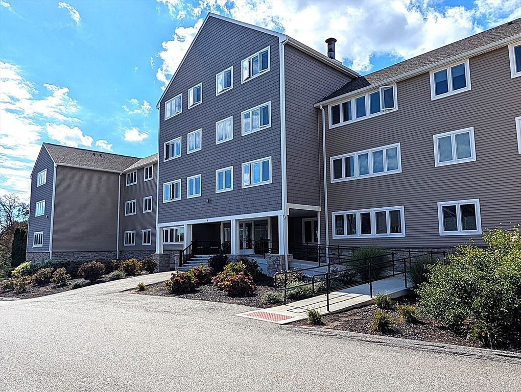 תמונה של הנכס: 36 Dunham Rd #402, Beverly