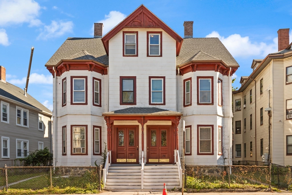 תמונה של הנכס: 32-34 Linden St, Boston