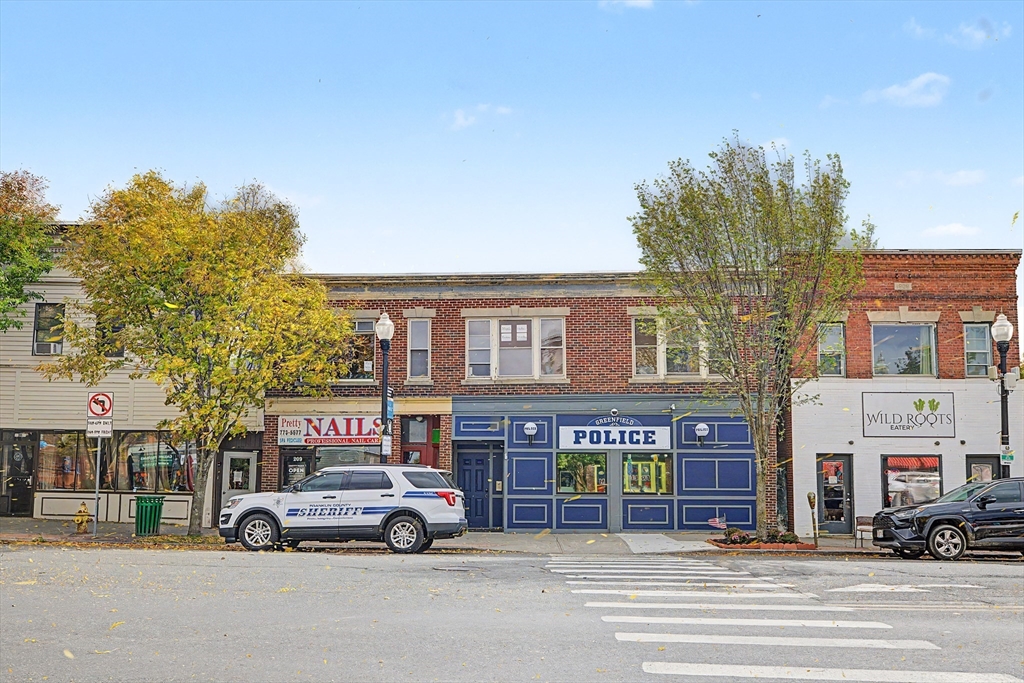 תמונה של הנכס: 207-209 Main St, Greenfield