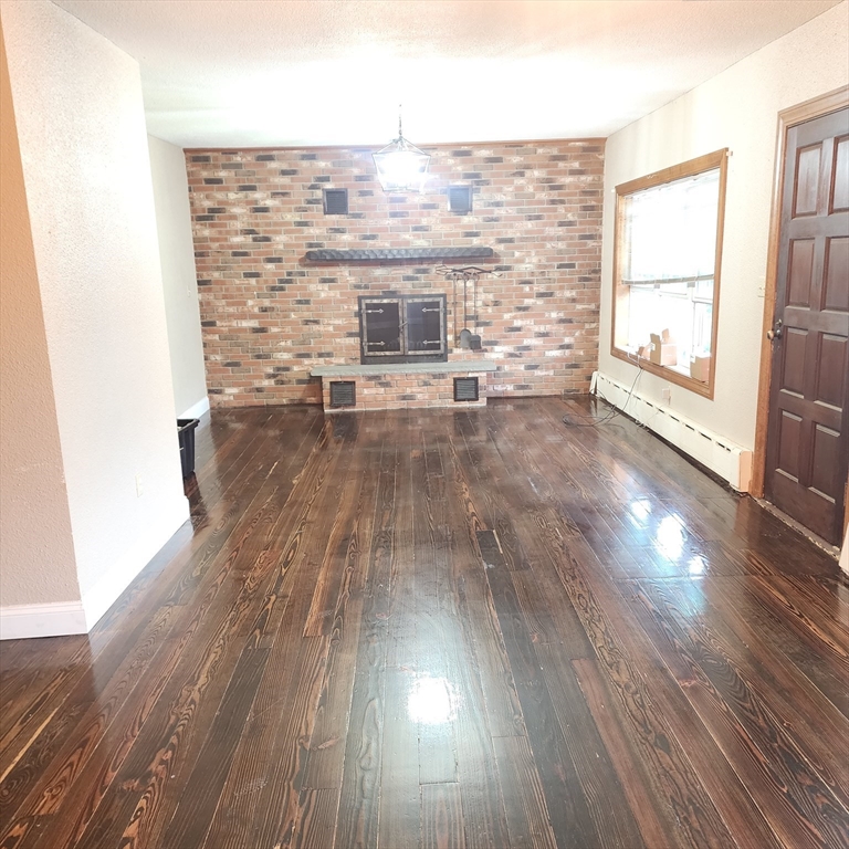 房源照片：735 Newport Ave #1, Attleboro