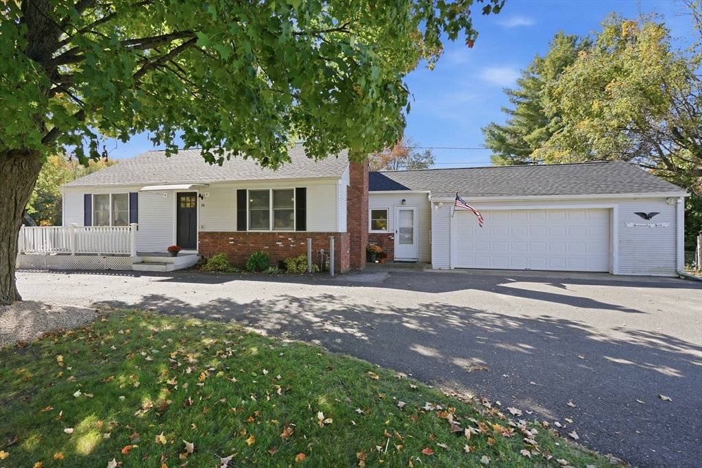 房源照片：76 Pleasant Street, Granby