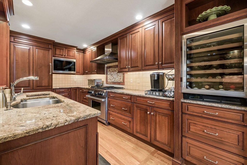 房源照片:16 Hickory Hill #16, West Springfield