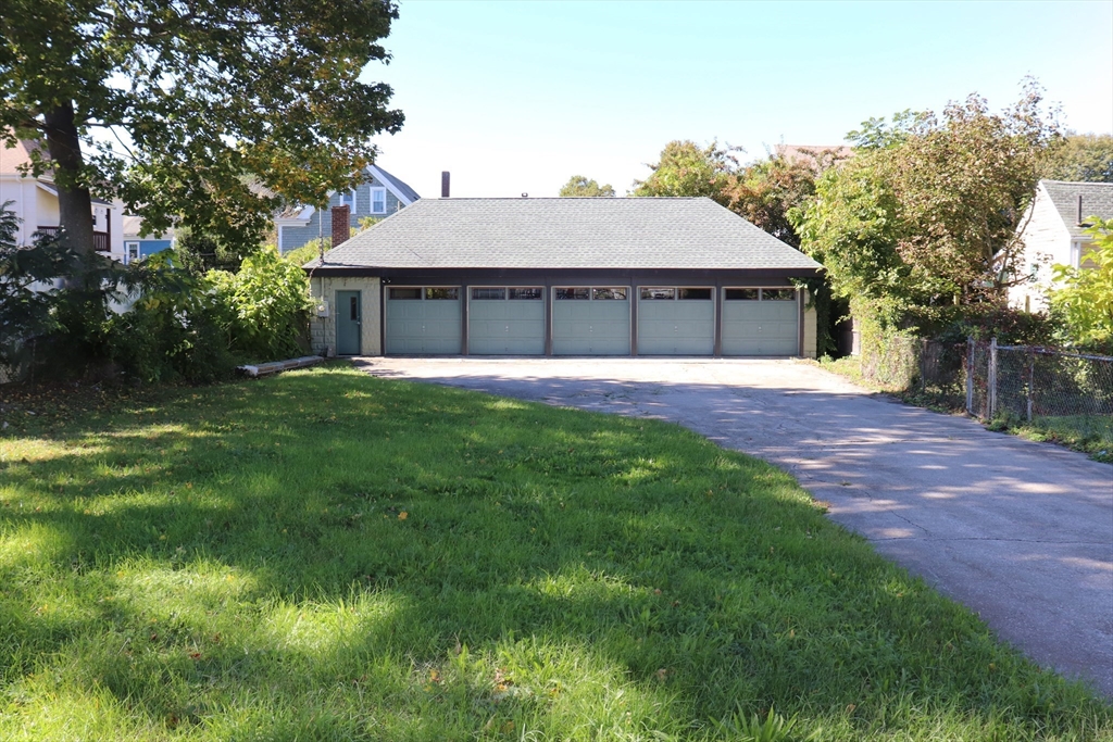 תמונה של הנכס: 153 Chancery St, New Bedford