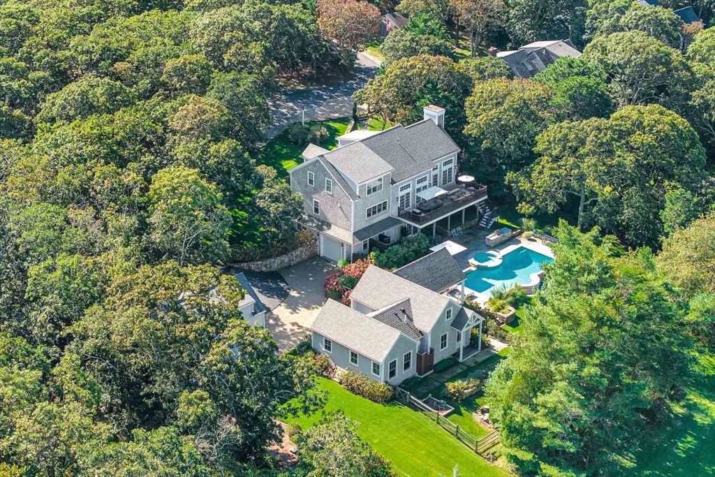 תמונה של הנכס: 29 Llewellyn Way, Edgartown