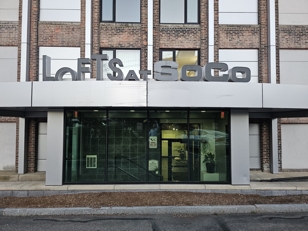 房源照片：147 Centre #208, Brockton