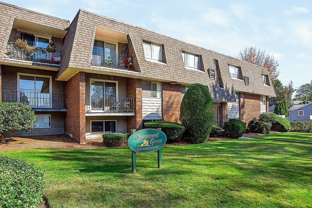 תמונה של הנכס: 84 Summer Ave #5, Stoughton
