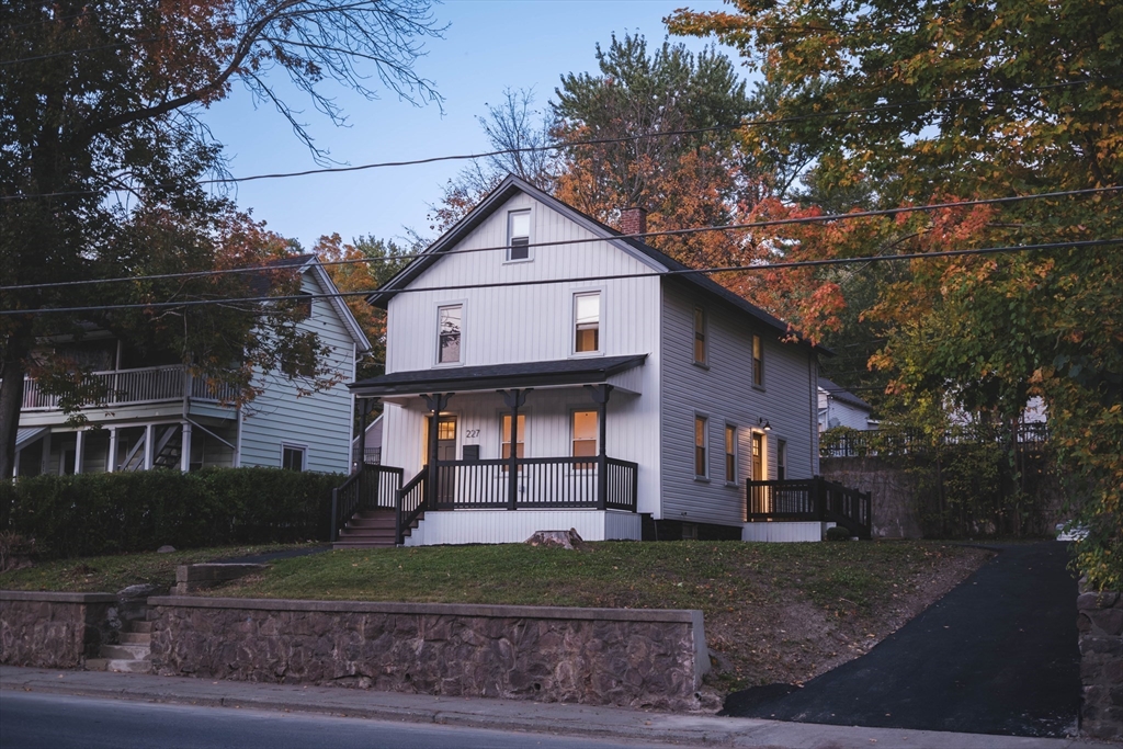 תמונה של הנכס: 227 Deerfield St, Greenfield