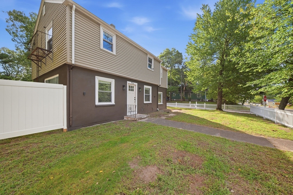 תמונה של הנכס: 856 Newport Ave, Attleboro