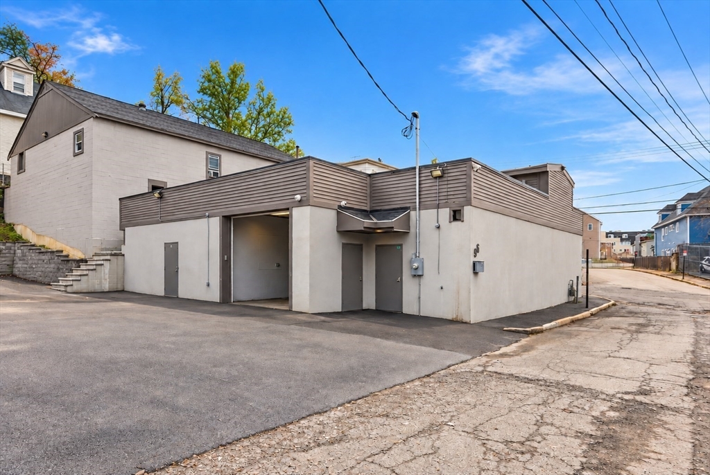 תמונה של הנכס: 20 Howard St, Lowell