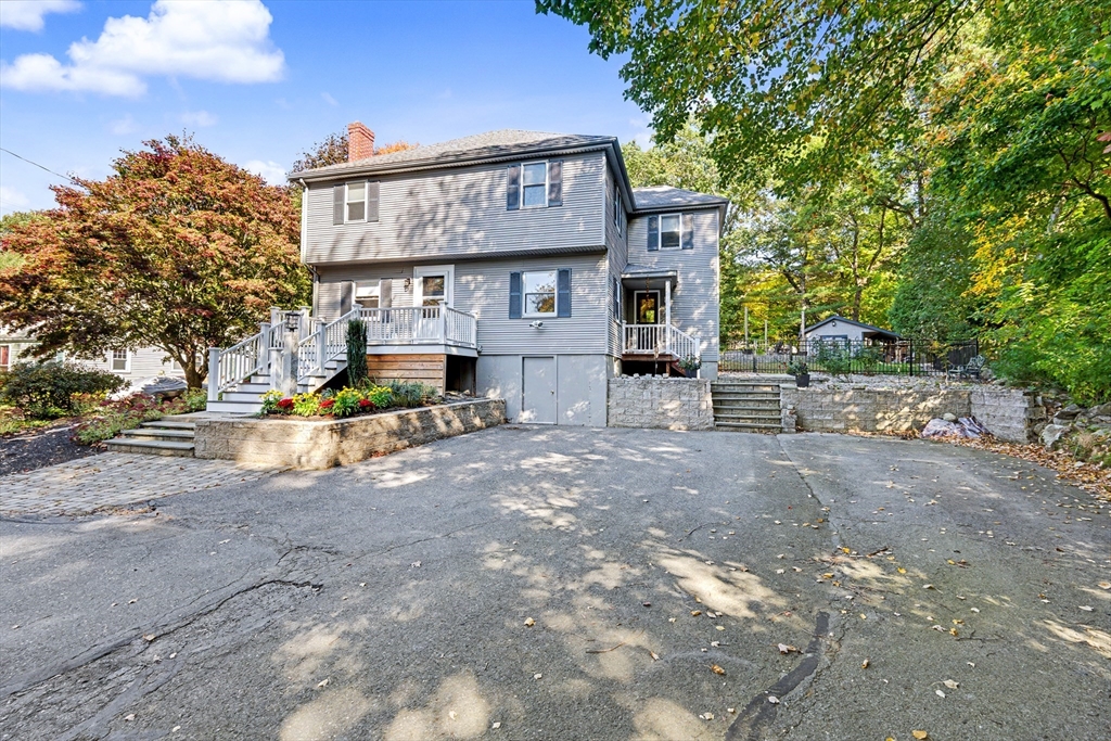 תמונה של הנכס: 38 Lyndon Ln, Ashland