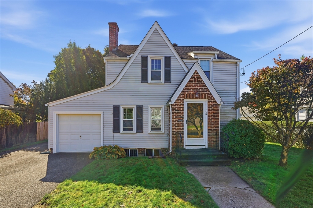 房源照片：726 Allen St, Springfield