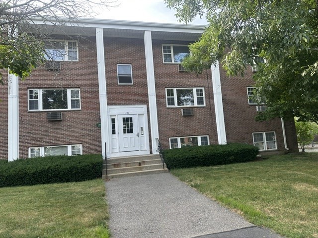 房源照片:238 Rock St #C-5, Norwood