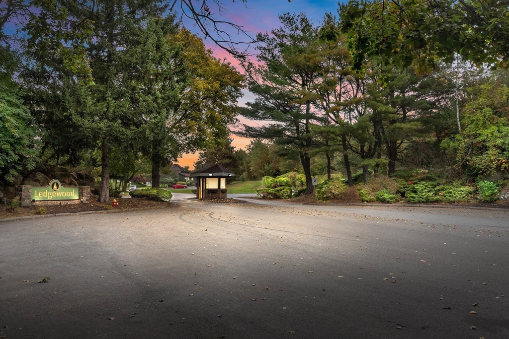 תמונה של הנכס: 9 Ledgewood Way #32, Peabody