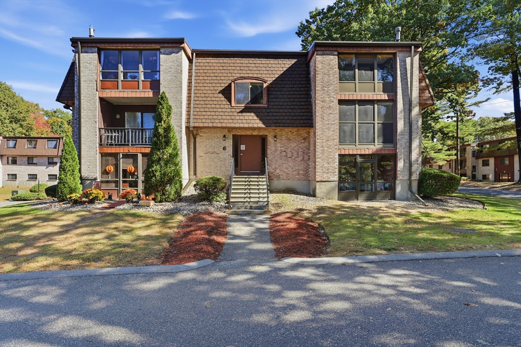 תמונה של הנכס: 6 Greenbriar Drive #104, North Reading