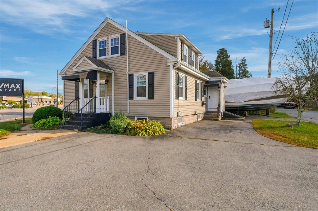 房源照片：129 Huttleston Ave, Fairhaven