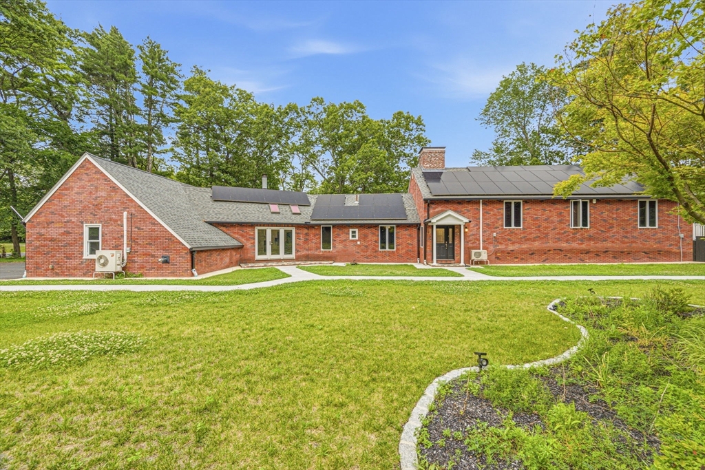 房源照片:105 Georgetown Road #0, Boxford